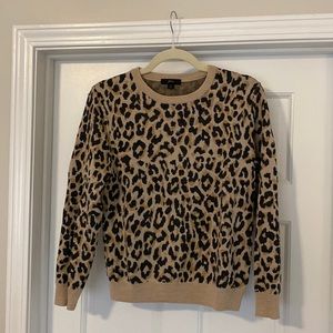 Jcrew 100% merino whool sweater in leopard.